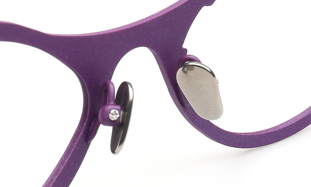 nose pads of cat eye glasses frames