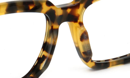 Kai | Montures de lunettes carrées classiques des années 80