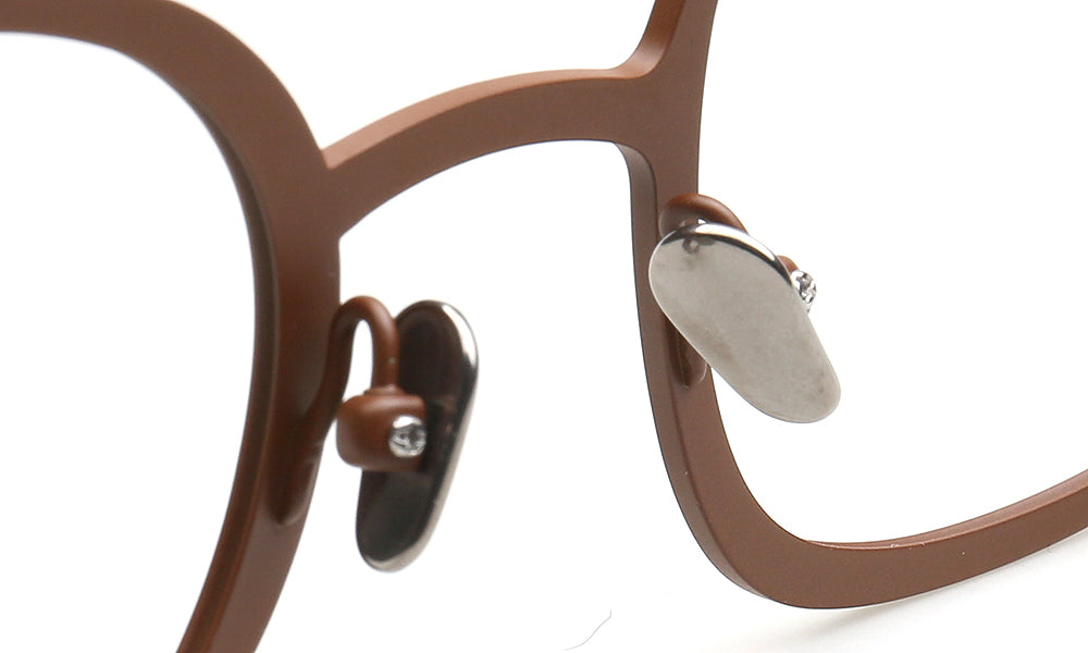 nose pads of titanium glasses frames