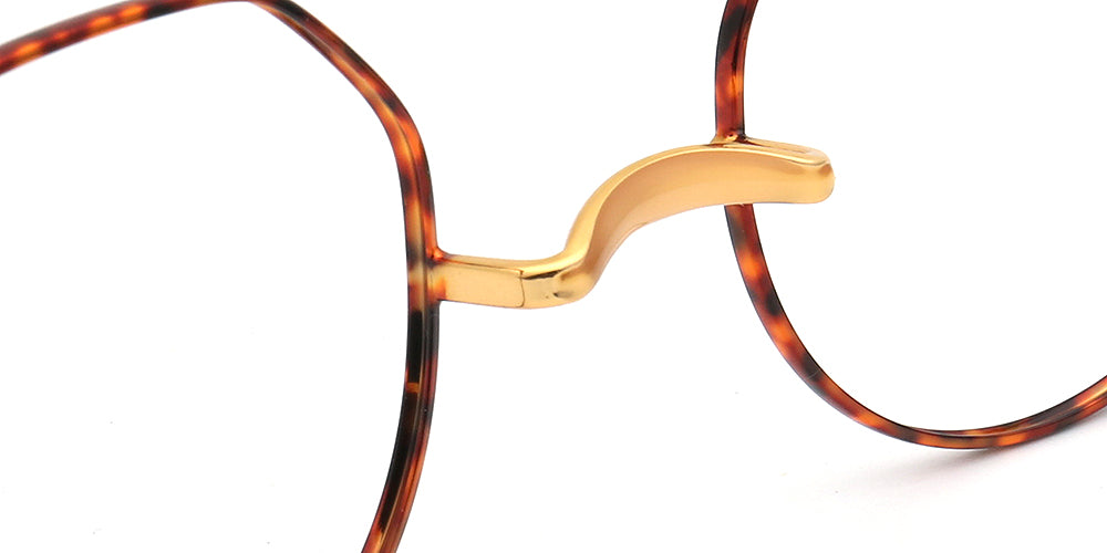 bridge of retro gold titanium glasses frames