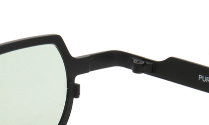 Inner hinge of round titanium sunglasses
