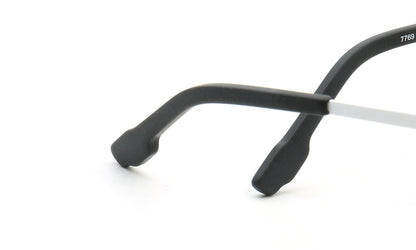Helena | Stylish Titanium Cat Eye Glasses For Women | Modern Multicolored Eyewear Frames