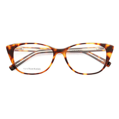 Tortoise patterned cat eye glasses