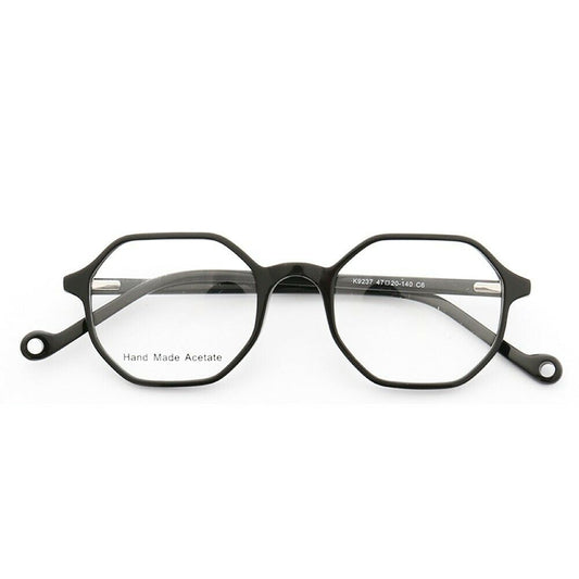 Black polygon shaped eyeglasses