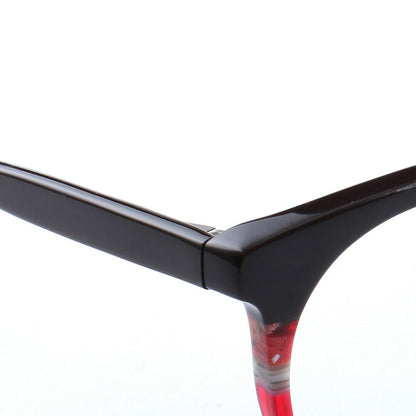 Temple of striped acetate eyeglasses